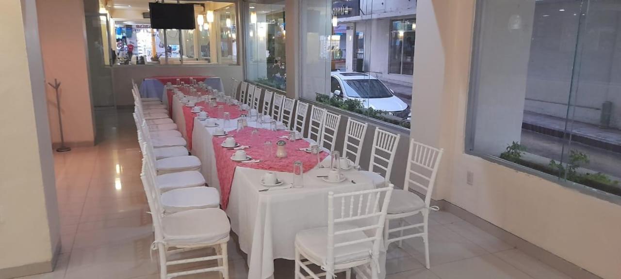 Hotel Maria Eugenia Tuxtla Gutierrez Bagian luar foto
