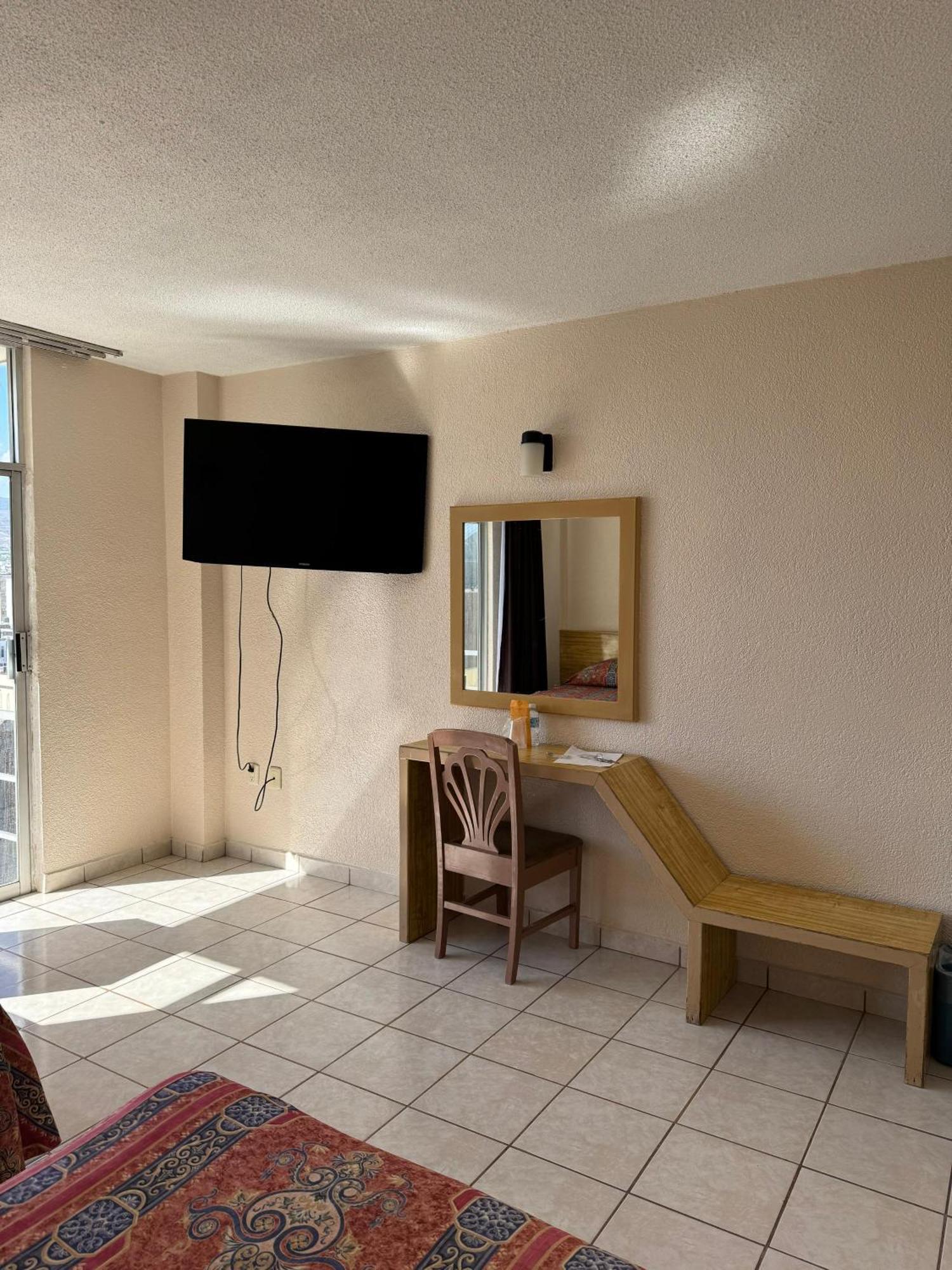 Hotel Maria Eugenia Tuxtla Gutierrez Bagian luar foto