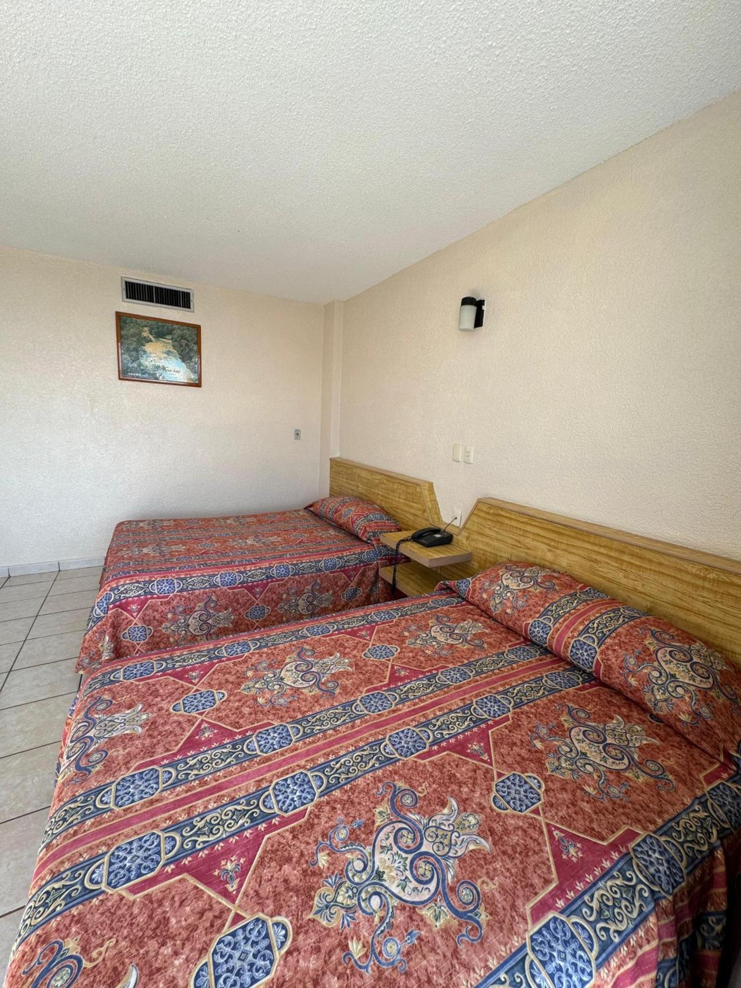 Hotel Maria Eugenia Tuxtla Gutierrez Bagian luar foto