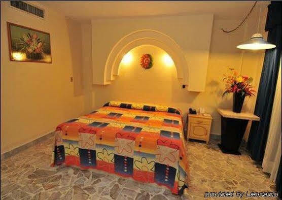 Hotel Maria Eugenia Tuxtla Gutierrez Bagian luar foto